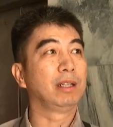 DƬ